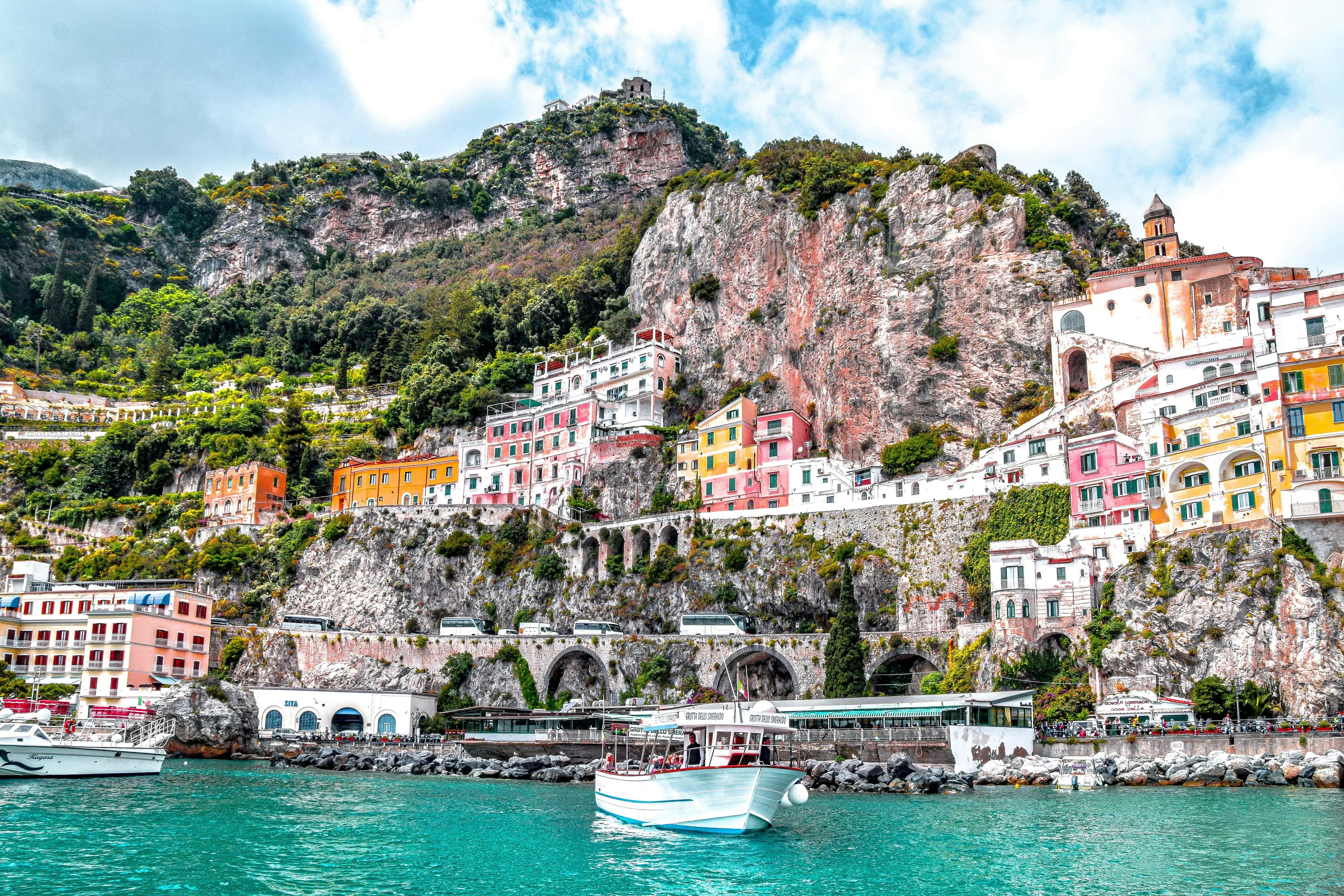 amalfi coast sailing