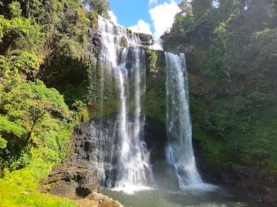 Tad Gneuang Waterfall