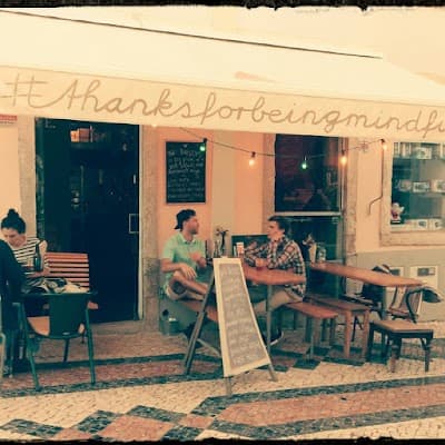 Goldig Café & Take Away