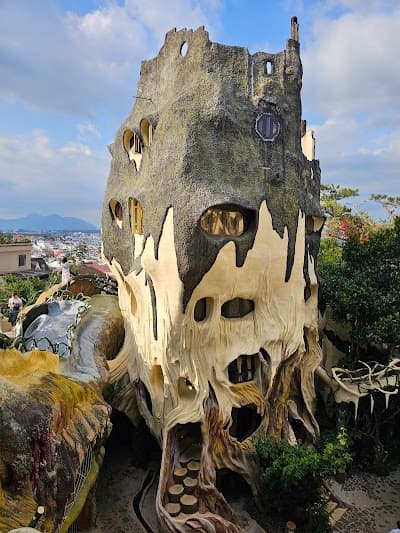 Crazy House - Biệt thự du lịch Hằng Nga